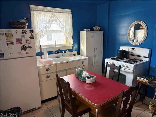 307 Peffer Avenue, Niles, OH 44446