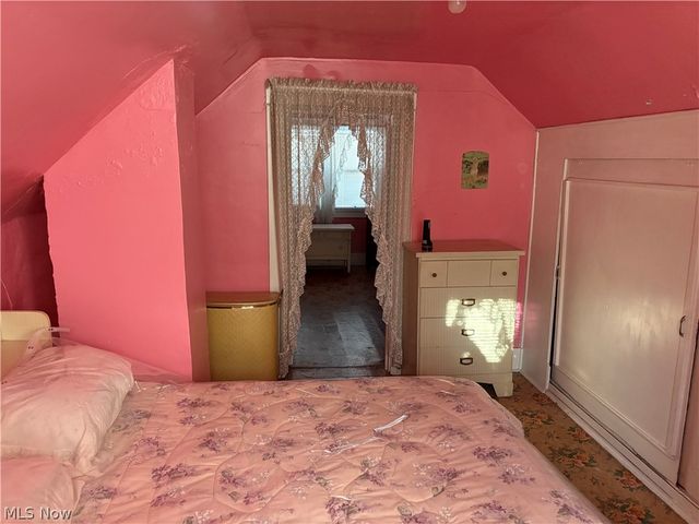 307 Peffer Avenue, Niles, OH 44446