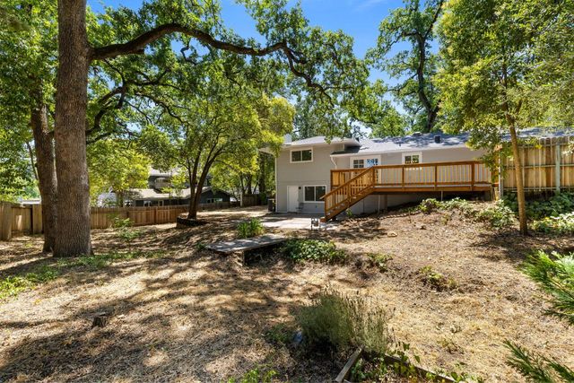 265 Chana Dr, Auburn, CA 95603