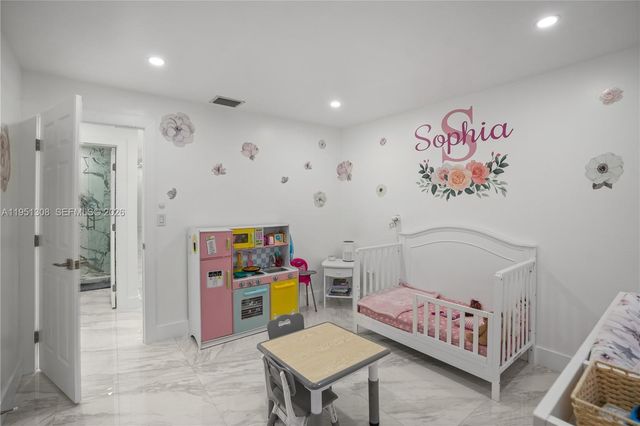 14005 SW 17th Ter, Miami, FL 33175