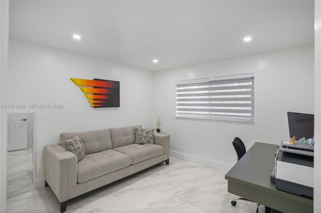 14005 SW 17th Ter, Miami, FL 33175