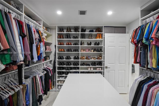 14005 SW 17th Ter, Miami, FL 33175