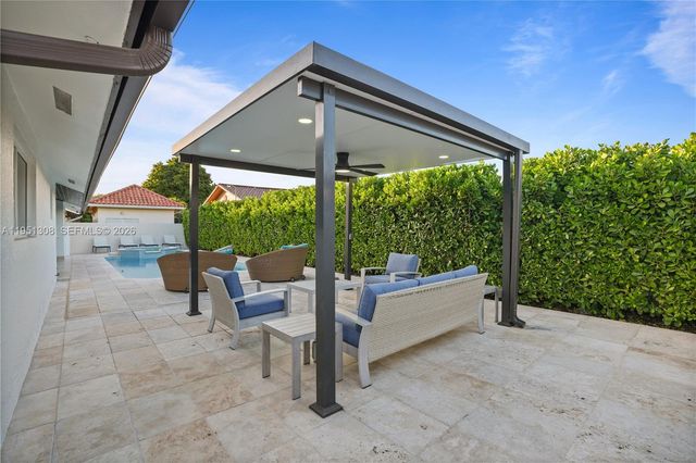 14005 SW 17th Ter, Miami, FL 33175