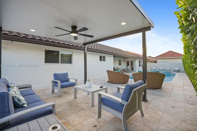 14005 SW 17th Ter, Miami, FL 33175