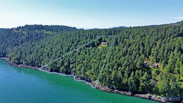 92 Flagpoint Lane, Friday Harbor, WA 98250