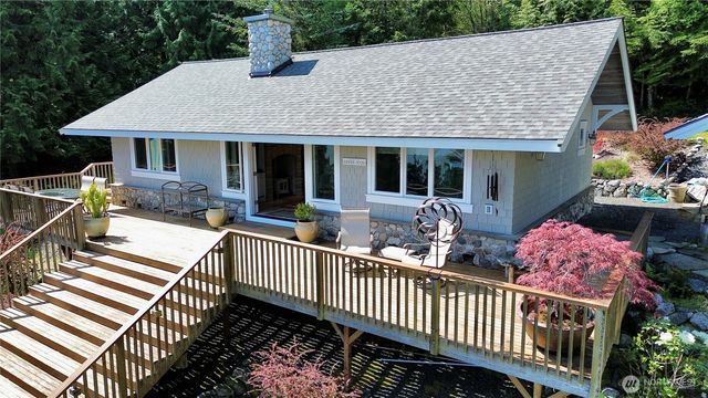 92 Flagpoint Lane, Friday Harbor, WA 98250