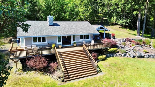 92 Flagpoint Lane, Friday Harbor, WA 98250