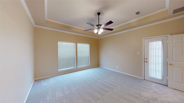 7525 Brentwood Court, North Richland Hills, TX 76182