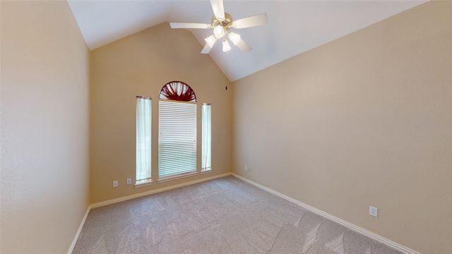 7525 Brentwood Court, North Richland Hills, TX 76182