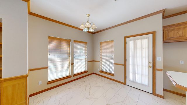 7525 Brentwood Court, North Richland Hills, TX 76182