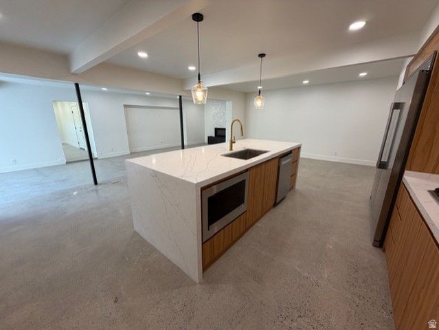 7277 S 525 E, Midvale, UT 84047