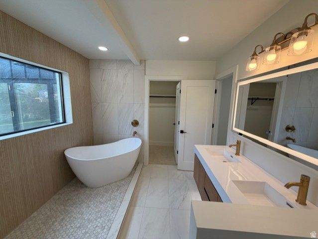7277 S 525 E, Midvale, UT 84047