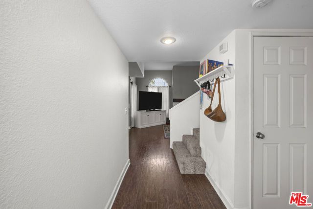 719 E Pleasant Valley Road, Port Hueneme, CA 93041