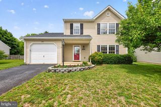 10312 BEAR CREEK DR, Hagerstown, MD 21740