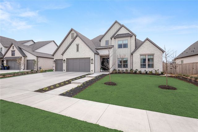 8806 W Comet Drive, Bentonville, AR 72713