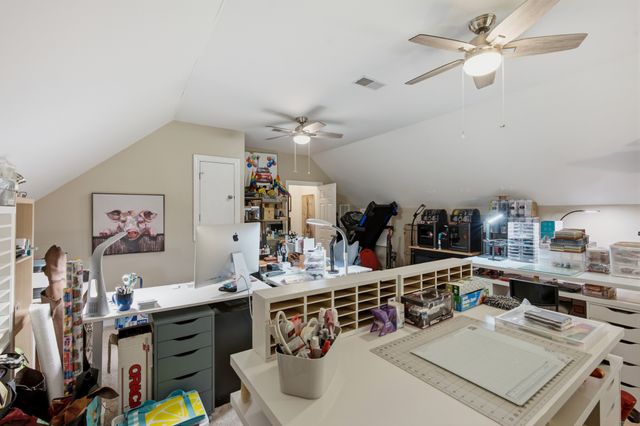 421 Karlee Ct, Lebanon, TN 37087