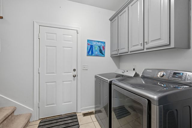 421 Karlee Ct, Lebanon, TN 37087