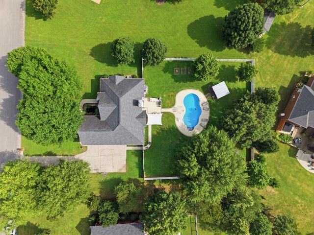 421 Karlee Ct, Lebanon, TN 37087