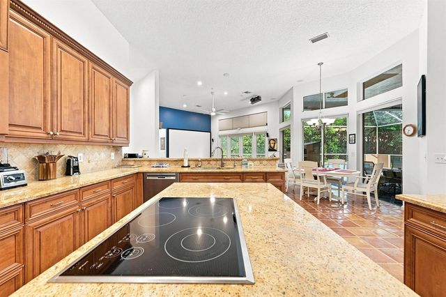 1960 HARTFORD Way, Coral Springs, FL 33071