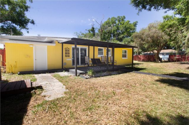 7716 E COMANCHE AVENUE, Tampa, FL 33610