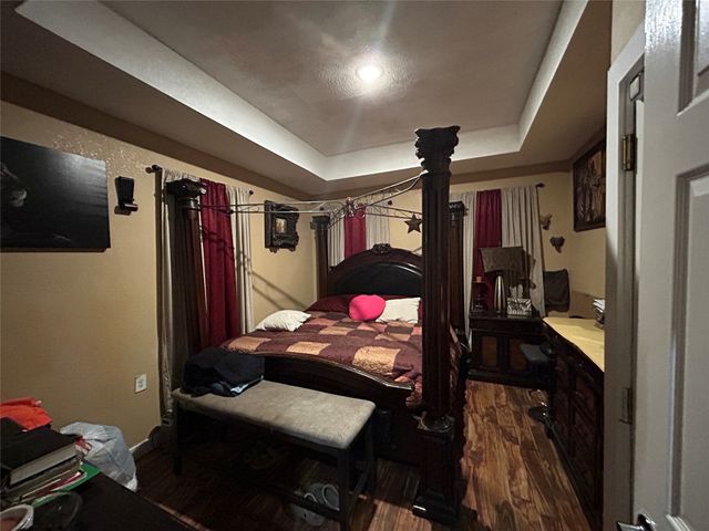 1209 E Tucker Street, Fort Worth, TX 76104