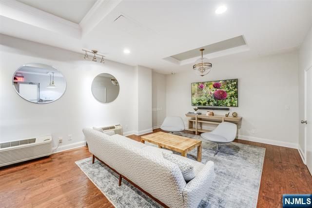 100 Manhattan Avenue 708, Jersey City, NJ 07087