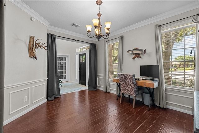 1910 Wynforest Drive, Deer Park, TX 77536