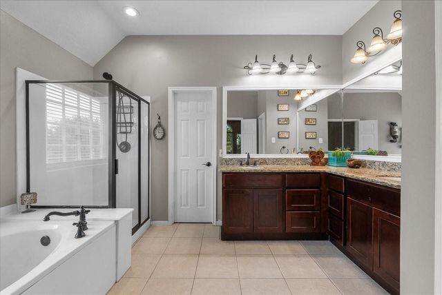 1910 Wynforest Drive, Deer Park, TX 77536