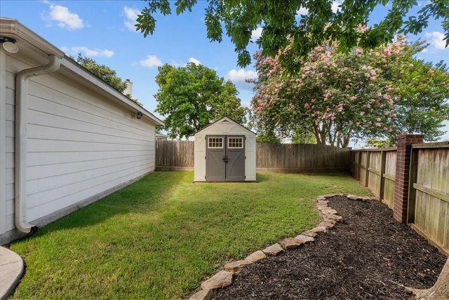 1910 Wynforest Drive, Deer Park, TX 77536