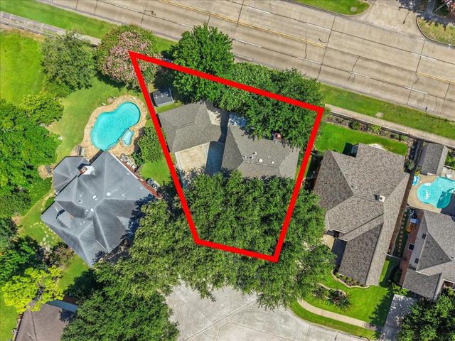 1910 Wynforest Drive, Deer Park, TX 77536