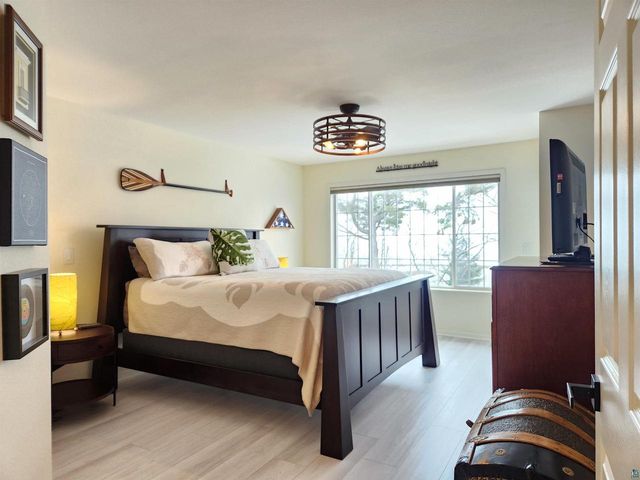 34605 Pump House Rd, Bayfield, WI 54814