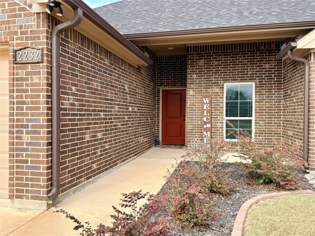 2232 Samuel Street, Mabank, TX 75147