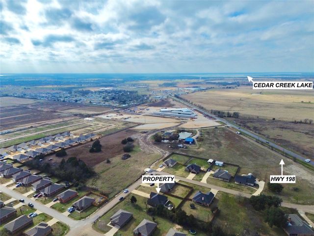 2232 Samuel Street, Mabank, TX 75147