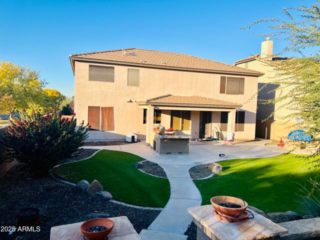 1807 E VALENCIA Drive, Phoenix, AZ 85042