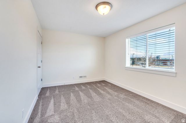 583 E PARKER PL, Vineyard, UT 84059