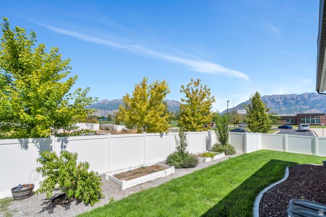 583 E PARKER PL, Vineyard, UT 84059