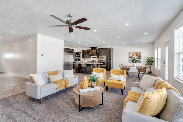 583 E PARKER PL, Vineyard, UT 84059