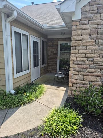 2191 Rockbridge Road 2101, Stone Mountain, GA 30087