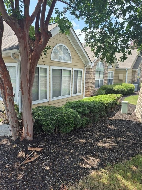 2191 Rockbridge Road 2101, Stone Mountain, GA 30087