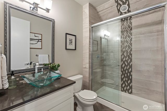 15204 Greenwood Avenue N, Shoreline, WA 98133