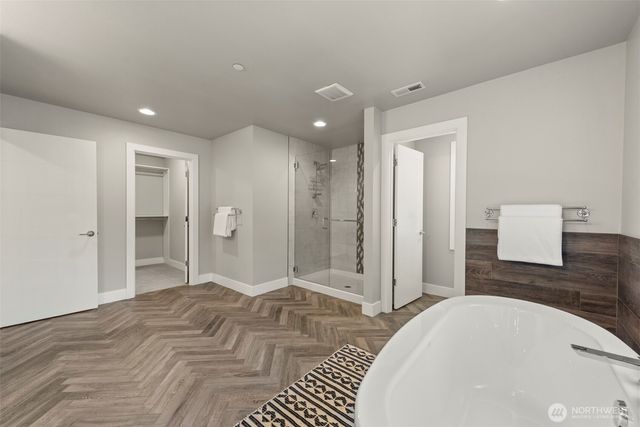 15204 Greenwood Avenue N, Shoreline, WA 98133