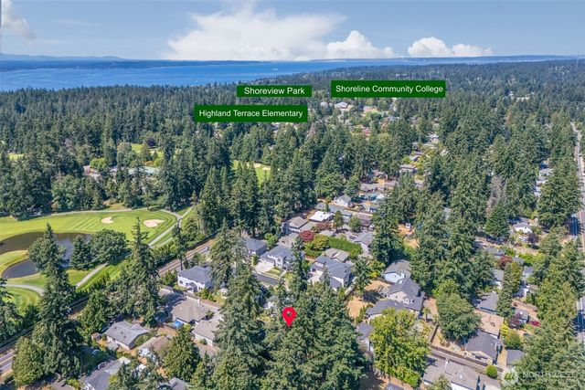 15204 Greenwood Avenue N, Shoreline, WA 98133