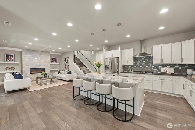 15204 Greenwood Avenue N, Shoreline, WA 98133