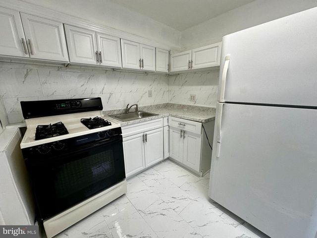 3236 GUILFORD ST, Philadelphia, PA 19136