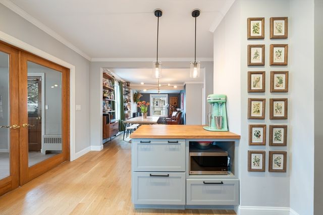 8 Horton St, Saugus, MA 01906