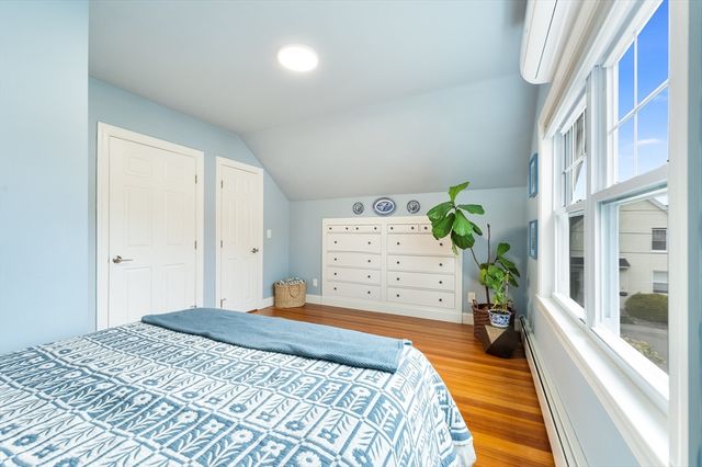 8 Horton St, Saugus, MA 01906