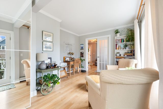 8 Horton St, Saugus, MA 01906