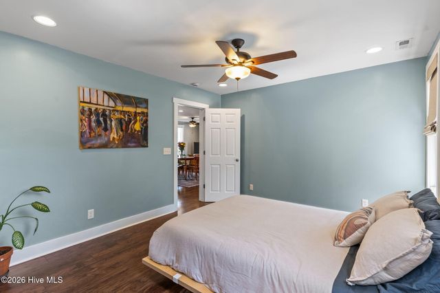 1016 S 12th Street, Wilmington, NC 28401