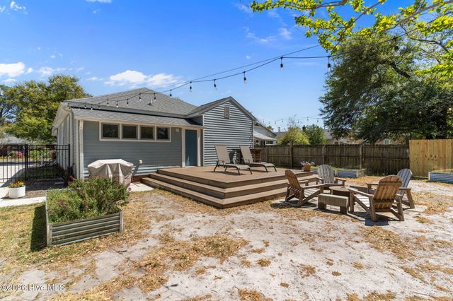 1016 S 12th Street, Wilmington, NC 28401