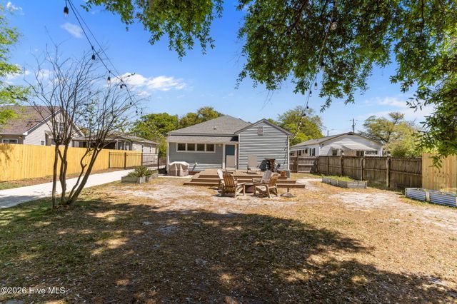 1016 S 12th Street, Wilmington, NC 28401